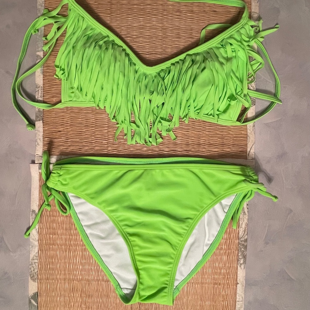 H2Oh! Bikini Set (Junior’s Size Large)